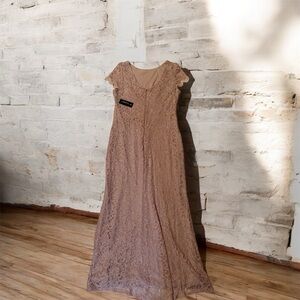 Onyx Nite Lace Maxi Dress in Taupe